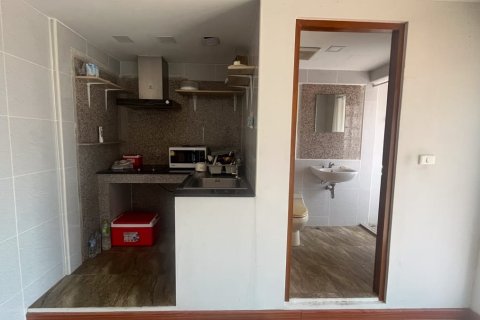 Condo à Watthana, Bangkok, Thaïlande, 3 chambres № 200975 - photo 3