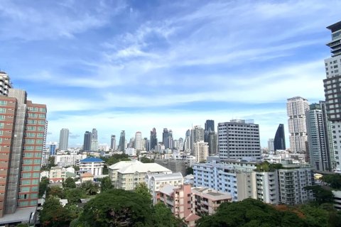 Condo à Watthana, Bangkok, Thaïlande, 2 chambres № 200979 - photo 4