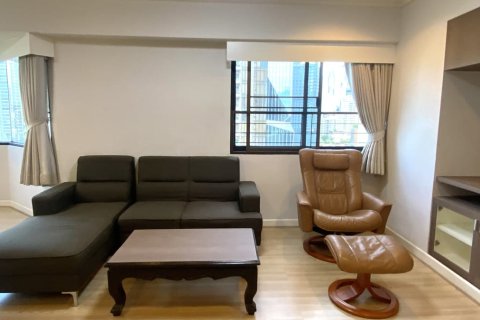 Condo à Watthana, Bangkok, Thaïlande, 2 chambres № 200979 - photo 11