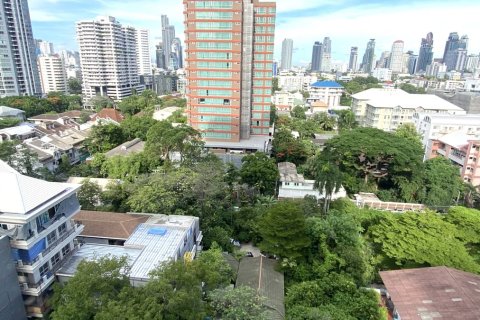 Condo à Watthana, Bangkok, Thaïlande, 2 chambres № 200979 - photo 13