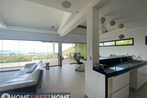 Villa in Ko Samui, Thailand 5 bedrooms № 180268 - photo 11