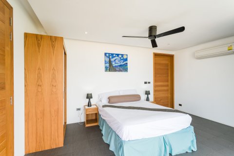 Villa in Ko Samui, Thailand 7 bedrooms № 180274 - photo 23