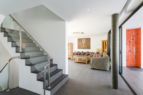 Villa in Ko Samui, Thailand 7 bedrooms № 180274 - photo 18