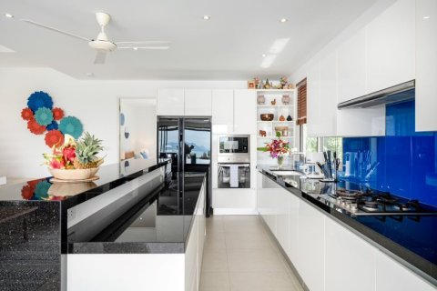 Villa in Ko Samui, Thailand 5 bedrooms № 180271 - photo 4