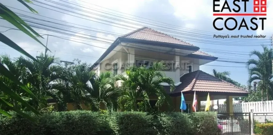 Casa de 3 dormitorios en Pattaya, Tailandia № 212613