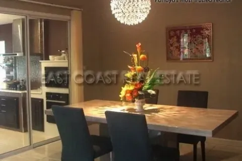 Casa de 3 dormitorios en Pattaya, Tailandia № 212613 - foto 10