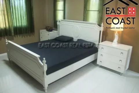 Casa de 3 dormitorios en Pattaya, Tailandia № 212613 - foto 14