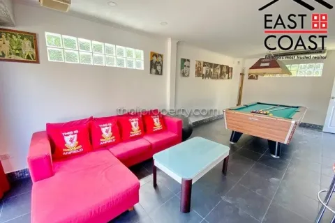Casa de 7 dormitorios en Pattaya, Tailandia № 212616 - foto 16