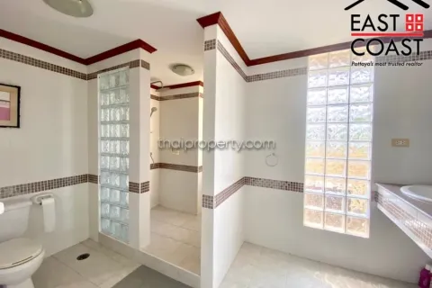 Condominio de 2 dormitorios en Pattaya, Tailandia № 212618 - foto 16