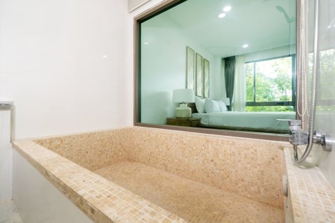 Condo in Phuket, Thailand, 2 bedrooms  № 167161 - photo 15