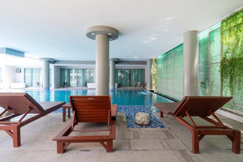 Condo in Phuket, Thailand, 2 bedrooms  № 167161 - photo 28