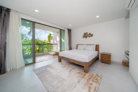 Condo in Phuket, Thailand, 2 bedrooms  № 167161 - photo 4