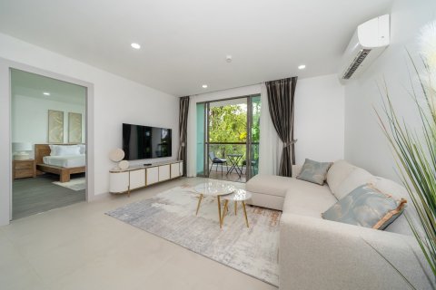 Condo in Phuket, Thailand, 2 bedrooms  № 167161 - photo 6