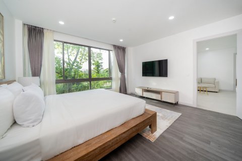 Condo in Phuket, Thailand, 2 bedrooms  № 167161 - photo 11