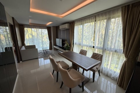 Condo à Phuket, Thaïlande, 2 chambres  № 167160 - photo 2