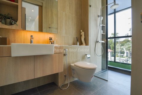 Condo in Pattaya, Thailand, 2 bedrooms  № 152532 - photo 24