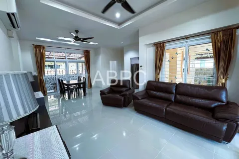 Casa de 3 dormitorios en Pattaya, Tailandia № 211773 - foto 14