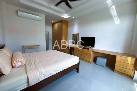 Casa de 3 dormitorios en Pattaya, Tailandia № 211773 - foto 5