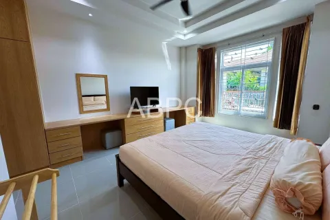Casa de 3 dormitorios en Pattaya, Tailandia № 211773 - foto 10