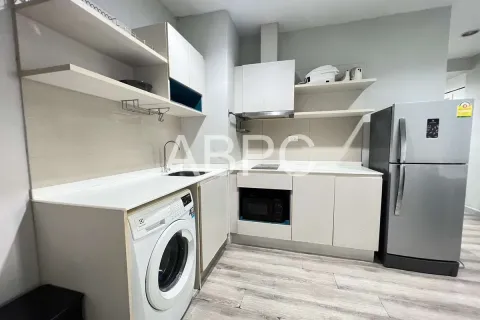 Condominio de 2 dormitorios en Pattaya, Tailandia № 211771 - foto 3