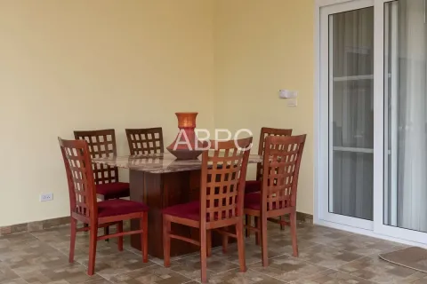 Casa de 5 dormitorios en Pattaya, Tailandia № 211772 - foto 13