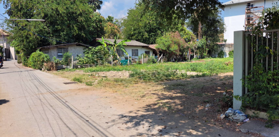 Terrain à Chiang Mai, Thaïlande 1060 m2 № 139822