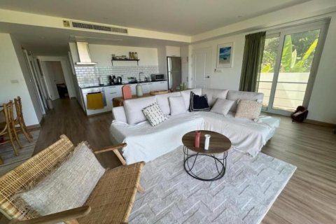 Apartment in Phuket, Thailand 2 bedrooms № 139818 - photo 1