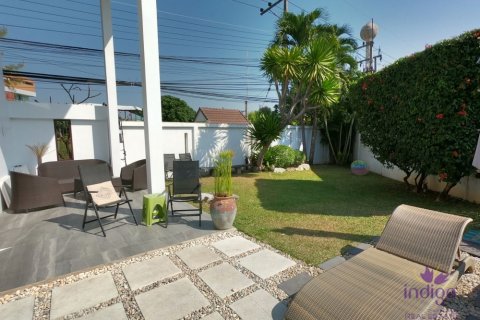 Villa in Chiang Mai, Thailand 2 bedrooms № 162574 - photo 3