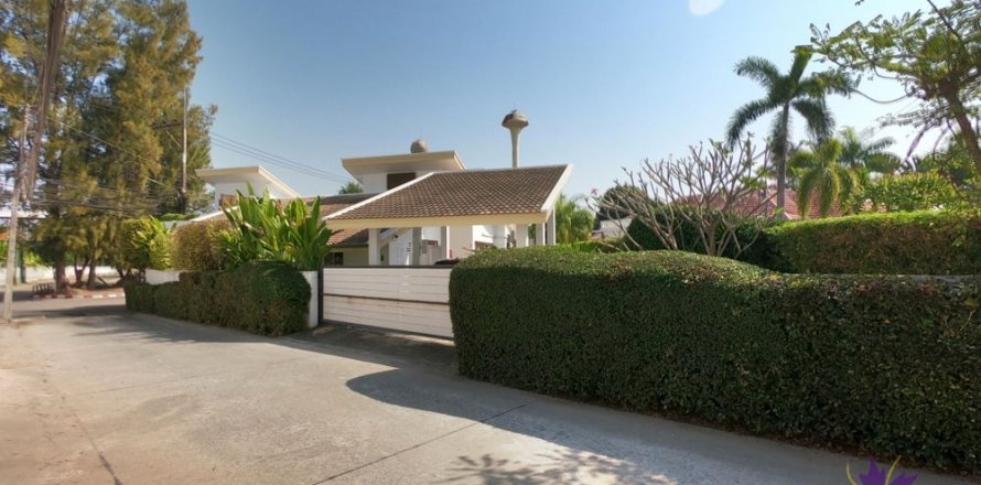 Villa in Chiang Mai, Thailand 2 bedrooms № 162574