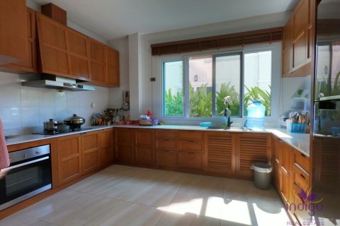 Maison à Chiang Mai, Thaïlande 4 chambres № 162576 - photo 6