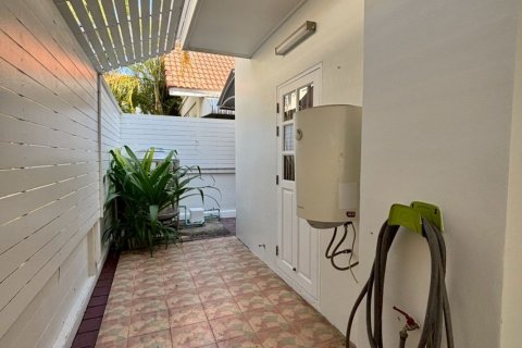 House in Chiang Mai, Thailand 3 bedrooms № 162578 - photo 21