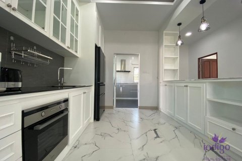 Дом в Чиангмае, Таиланд с 4 спальнями № 162575 - фото 19