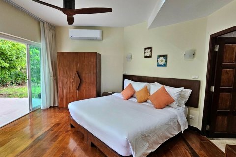 Villa in Kathu, Thailand 3 bedrooms № 162198 - photo 26