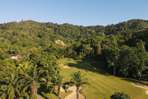 Villa in Kathu, Thailand 3 bedrooms № 162198 - photo 27