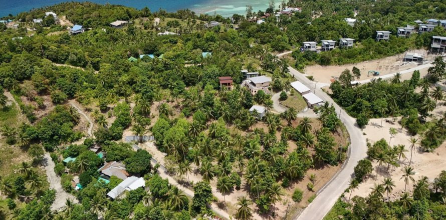 Land in Surat Thani, Thailand 4200000 sq.m. № 162201