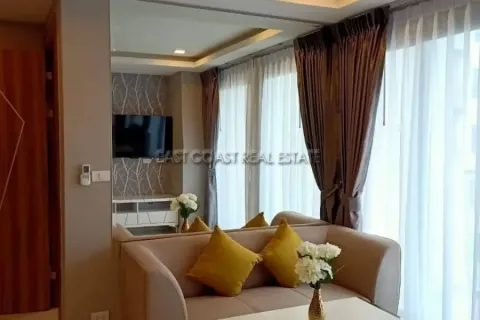 Condominio de 2 dormitorios en Pattaya, Tailandia № 213159 - foto 4