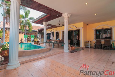 Дом в Паттайе, Таиланд с 3 спальнями  № 134805 - фото 2