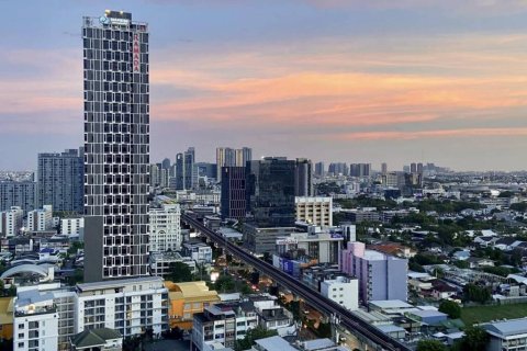 Кондоминиум с 2 спальнями в Бангкоке, Таиланд № 172882 - фото 6