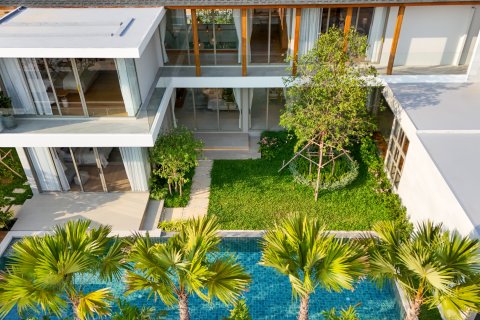 Villa in Bang Tao, Thailand 4 bedrooms № 71753 - photo 16