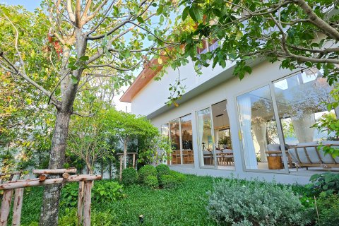 Villa in Bang Tao, Thailand 4 bedrooms № 71753 - photo 25