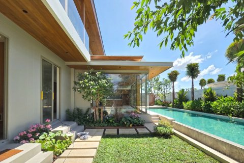 Villa in Bang Tao, Thailand 4 bedrooms № 71753