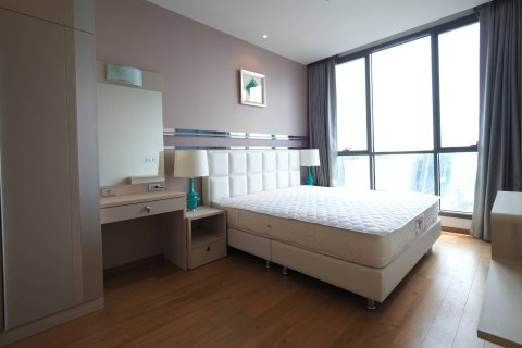 Condo in Watthana, Bangkok, Thailand, 3 bedrooms № 200528 - photo 6