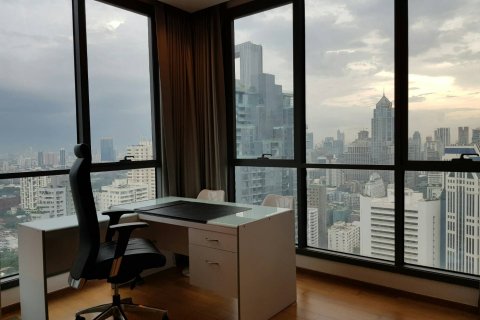 Condo in Watthana, Bangkok, Thailand, 3 bedrooms № 200528 - photo 22