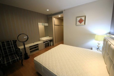 Condo in Watthana, Bangkok, Thailand, 3 bedrooms № 200528 - photo 10