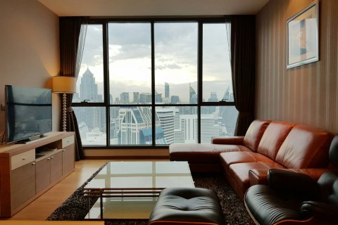 Condo in Watthana, Bangkok, Thailand, 3 bedrooms  № 200528