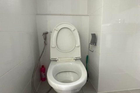 Studio in the Condo in Huai Khwang, Bangkok, Thailand  № 169335 - photo 12