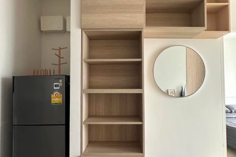 Studio in the Condo in Huai Khwang, Bangkok, Thailand  № 169335