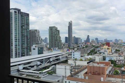 Studio dans le Condo à Khlong San, Bangkok, Thaïlande  № 169334 - photo 8