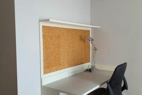 Studio dans le Condo à Khlong San, Bangkok, Thaïlande  № 169334 - photo 15