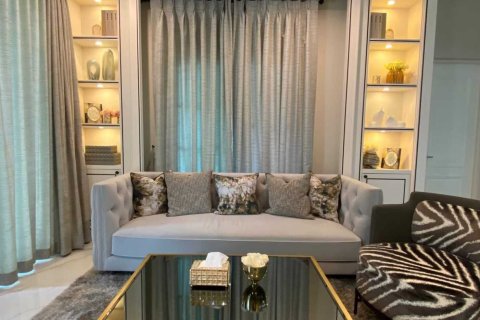 House in Bang Khen, Bangkok, Thailand 4 bedrooms № 149357